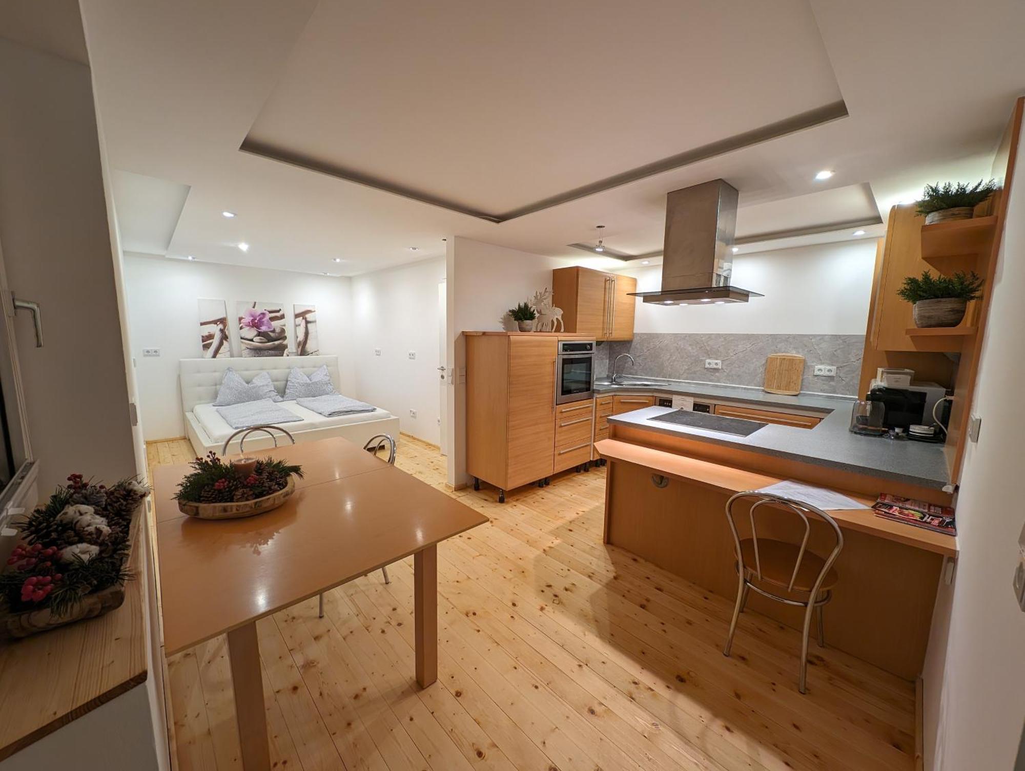 Niceprice 24H 호텔 Oberhofen im Inntal 외부 사진